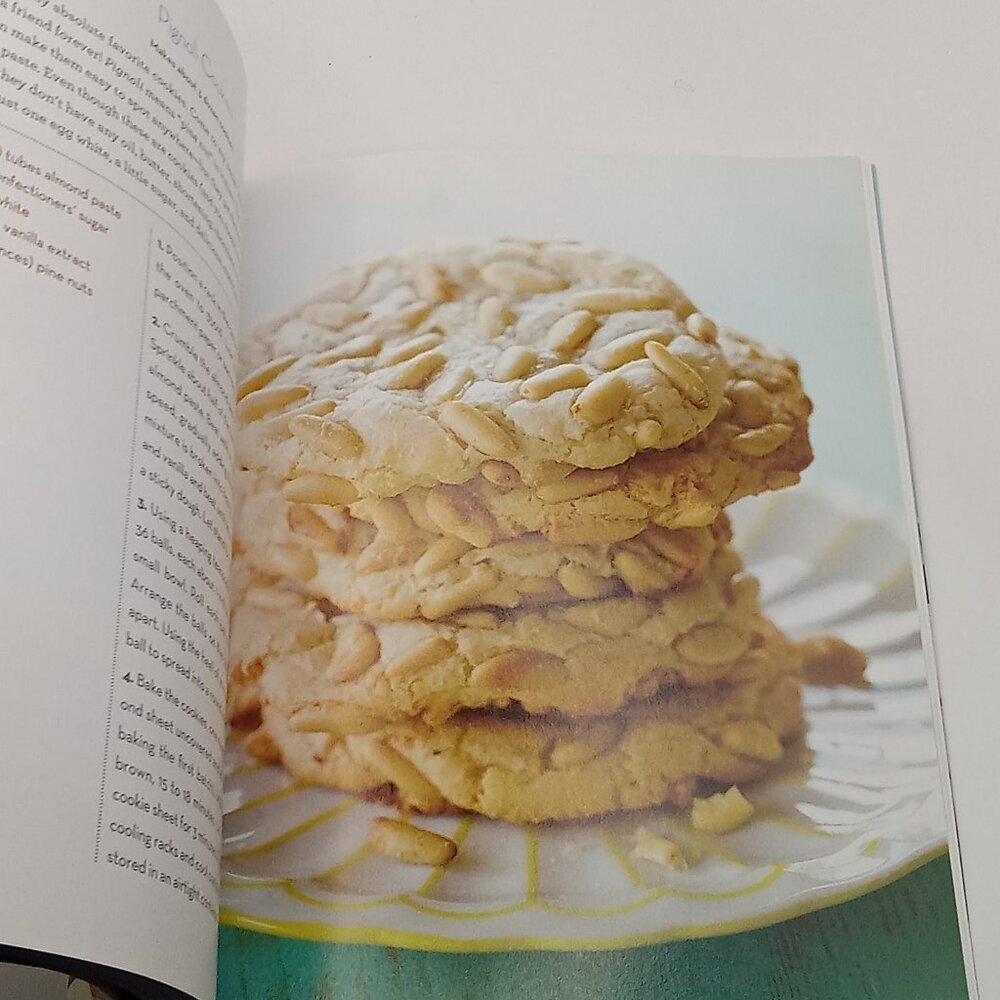 Housewife Villain TERESA Giudice FABULICIOUS FAST & FIT Italian Recipes Cookbook - Picture 3 of 11